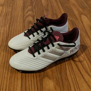 Adidas Women's Size 7 Predator Soccer Cleats